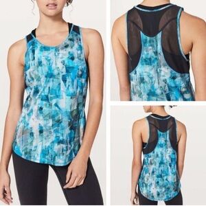 Lululemon Sculpt Tank Il Sun Dazed Multi
Blue #N00